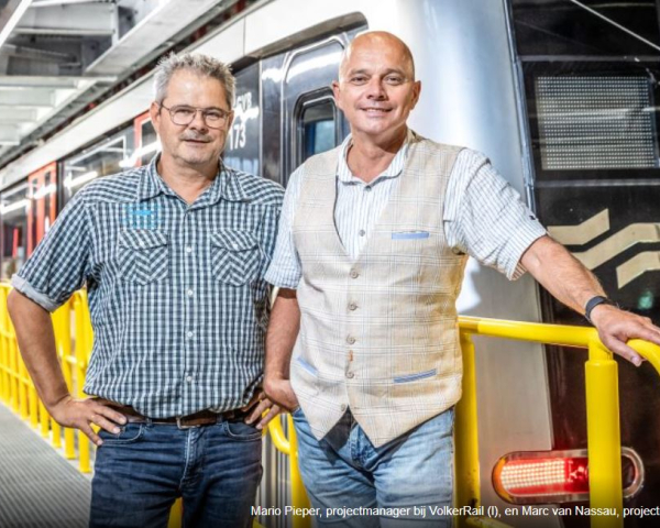 Mario Pieper (VolkerRail) en Marc van Nassau (GVB)